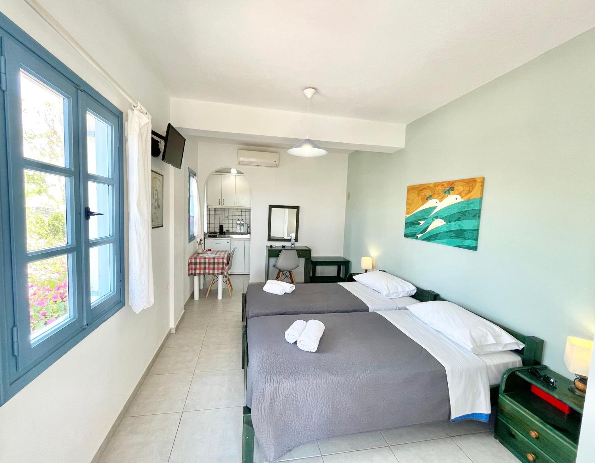 Asterias Mini Coastal Apartments Perivolos  Exteriér fotografie