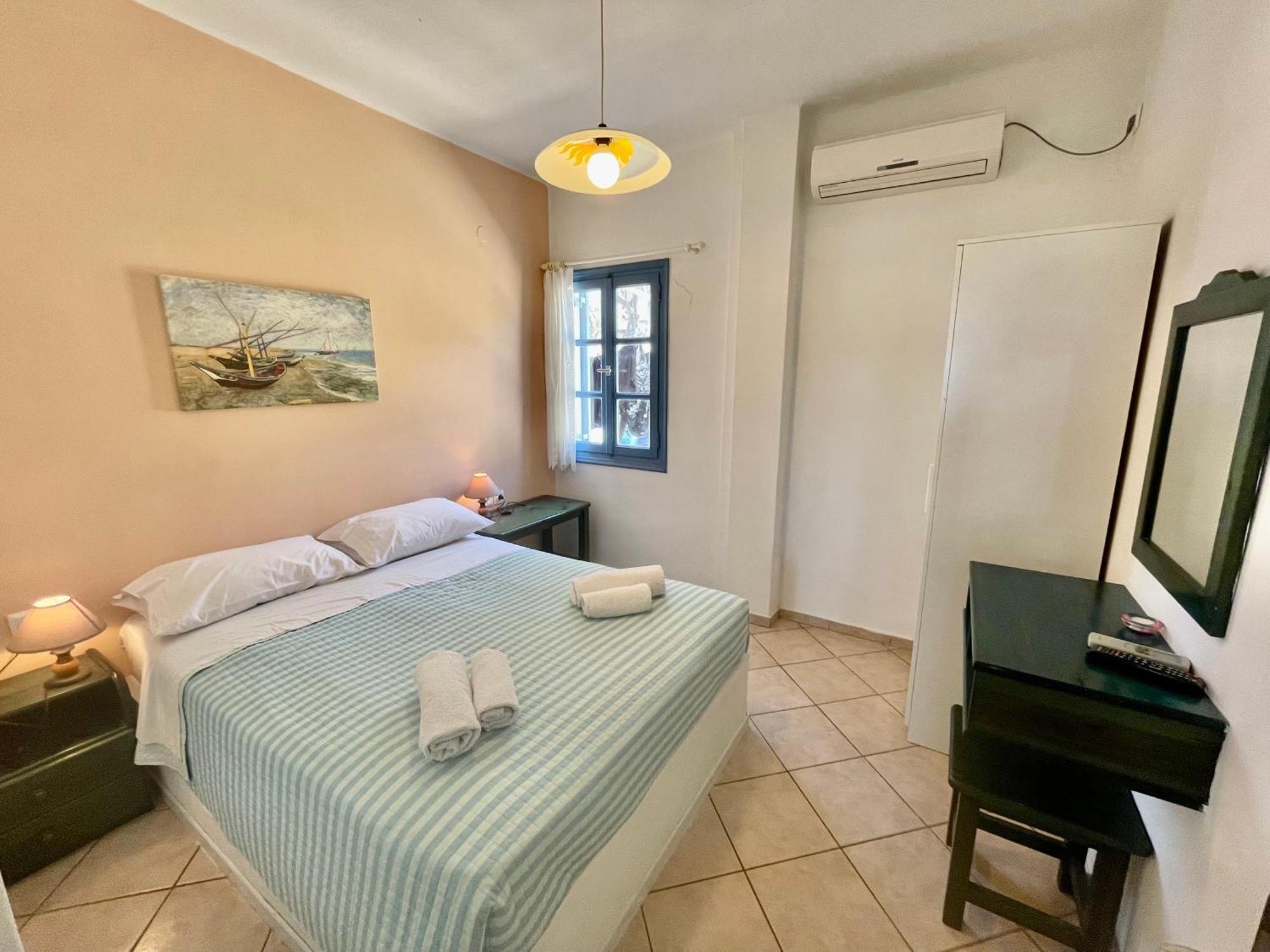 Asterias Mini Coastal Apartments Perivolos  Exteriér fotografie